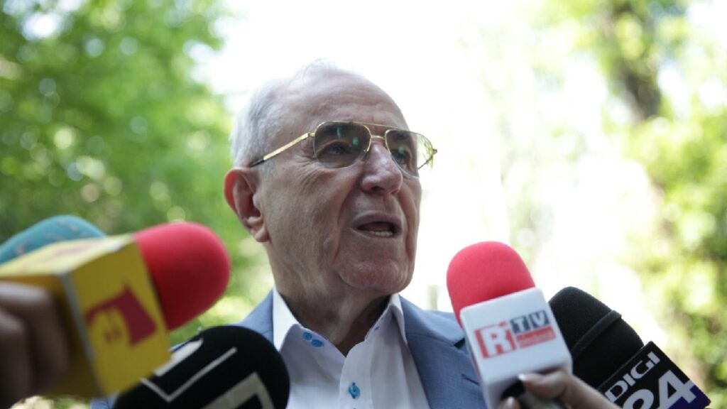 viorel-paunescu-a-murit.-fostul-presedinte-al-stelei-avea-91-de-ani