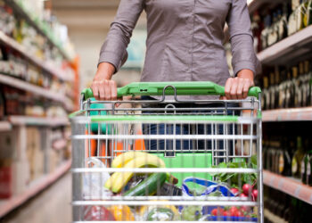 calcul-cat-costa-acelasi-cos-cu-18-produse-in-romania-fata-de-restul-tarilor-din-europa-datele-de-la-noi-arata-ceva-surprinzator-–-hotnews.ro