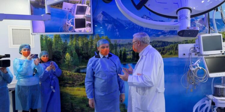 noul-ministru-al-sanatatii,-in-vizita-la-un-spital-din-iasi:-construim-viitorul-medicinei-cardiovasculare