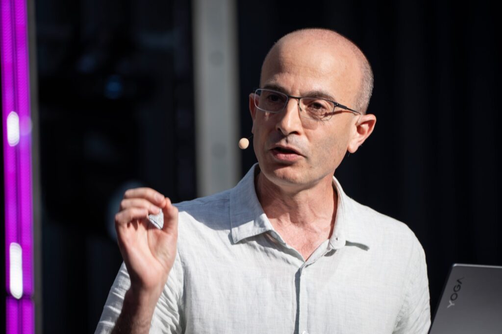 yuval-noah-harari:-noi-suntem-vacile-viitorului-–-hotnews.ro