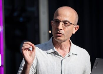 yuval-noah-harari:-noi-suntem-vacile-viitorului-–-hotnews.ro