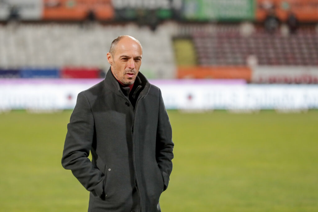 bogdan-andone,-reactie-dura-dupa-fc-arges-–-uta-0-1:-cea-mai-slaba-repriza-din-mandatul-meu-–-hotnews.ro