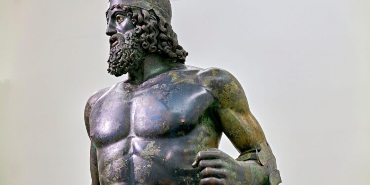 misterul-celor-doua-statui-grecesti-din-bronz,-vechi-de-peste-2.400-de-ani,-descoperite-in-italia-in-1972