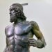 misterul-celor-doua-statui-grecesti-din-bronz,-vechi-de-peste-2.400-de-ani,-descoperite-in-italia-in-1972