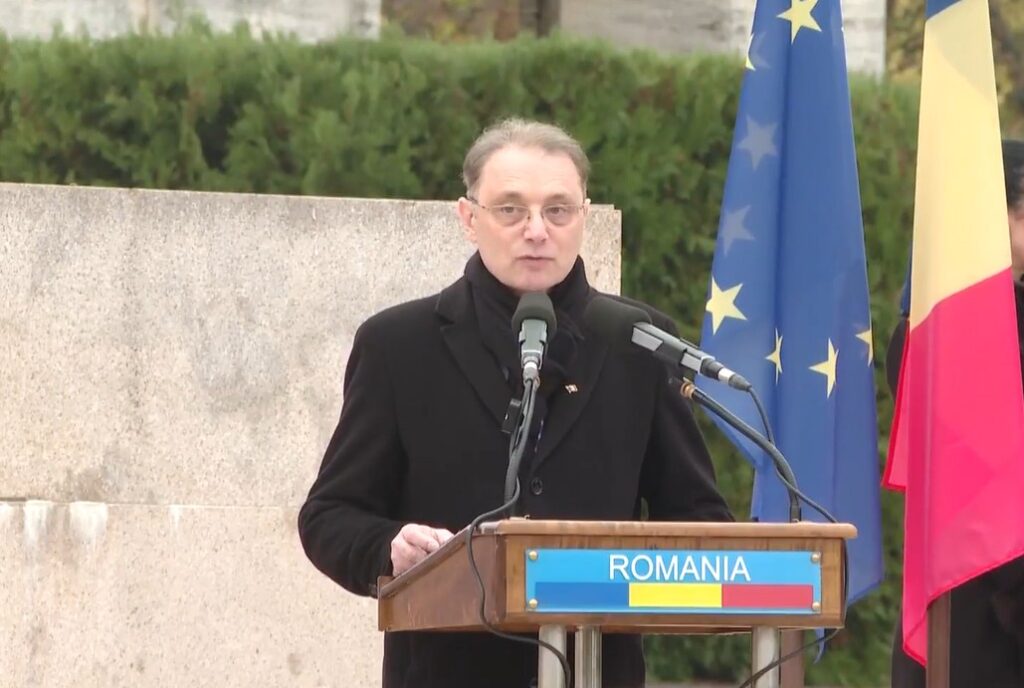 luca-niculescu-trage-un-semnal-de-alarma,-chiar-de-ziua-armatei:-pacea-nu-mai-poate-fi-considerata-un-lucru-de-la-sine-inteles.-premierul-anunta-cele-trei-prioritati-ale-guvernului-pentru-apararea-romaniei