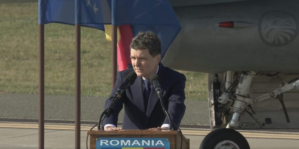 nicusor-dan,-mesaj-de-ziua-armatei:-traversam-o-perioada-marcata-de-riscuri-majore.-avem-si-vom-avea-un-buget-solid-pentru-aparare