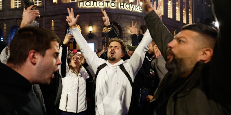 ce-este-lista-studentilor,-partidul-care-a-reusit-sa-l-inlature-de-la-putere-pe-aleksandar-vucic,-dupa-12-ani-–-hotnews.ro