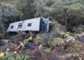 un-autocar-cu-aproape-100-de-oameni-la-bord-s-a-rasturnat-intr-o-prapastie,-langa-barcelona-–-hotnews.ro