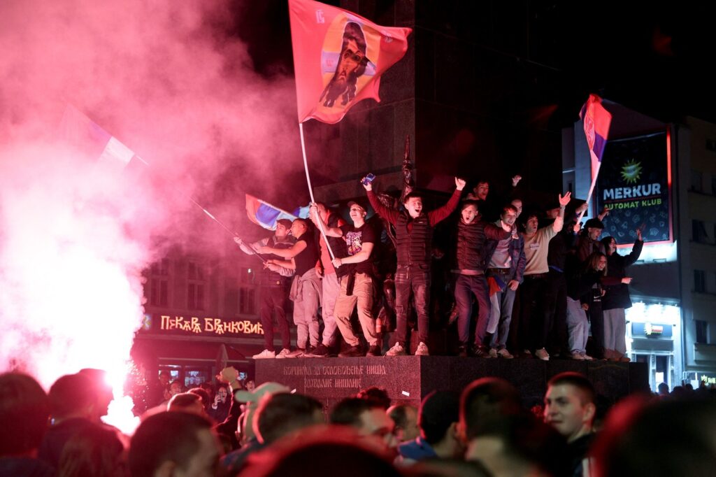 cum-a-fost-inlaturat-vucic-de-la-putere-de-o-miscare-studenteasca-serbia-este-libera-–-hotnews.ro