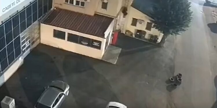 incendiul-de-la-o-fabrica-de-armament-din-romania,-provocat-de-sabotori-coordonati-din-rusia,-anunta-sri-detalii-din-ancheta-derulata-cu-diicot-–-hotnews.ro