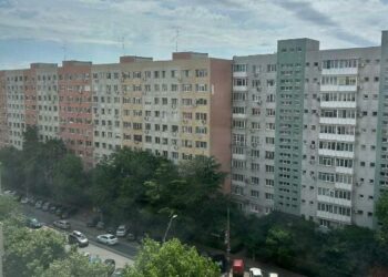 tinerii-sub-35-de-ani-ar-putea-cumpara-locuinte-prin-noua-casa-cu-un-avans-de-5%.-proiectul,-adoptat-de-senat