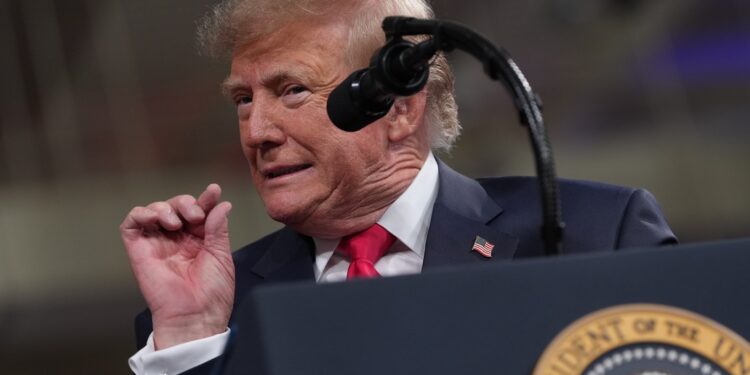 trump-sustine-ca-alegerile-din-brazilia-par-fraudate-–-hotnews.ro