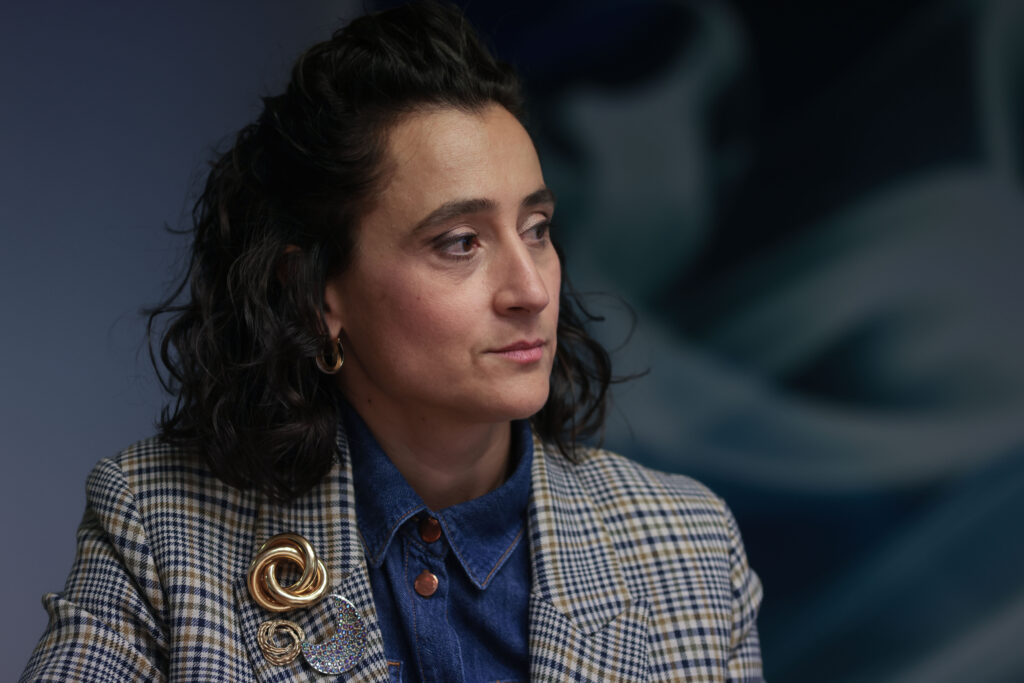 ministrul-culturii-face-demersuri-pentru-feminizarea-functiei:-sunt-atat-de-putine-femei-in-politica-incat-e-necesar-sa-fie-clar-ca-sunt-femei-–-hotnews.ro
