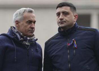 george-simion,-despre-calin-georgescu:-este-detinut-politic-liderul-aur-spune-cum-i-a-internationalizat-situatia-–-hotnews.ro