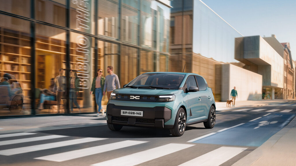 omul-cu-cresterea-renault-si-dacia-dezvaluie:-in-europa-ramanem-independenti-nu-pariem-pe-phev,-dar-pe-electrice-adaugam-range-extender-–-hotnews.ro