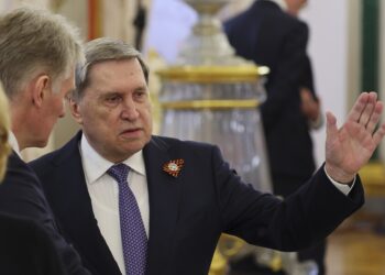 kremlinul-exclude-participarea-europenilor-la-negocierile-cu-ucraina:-pot-participa-daca-isi-cumpara-bilete-–-hotnews.ro