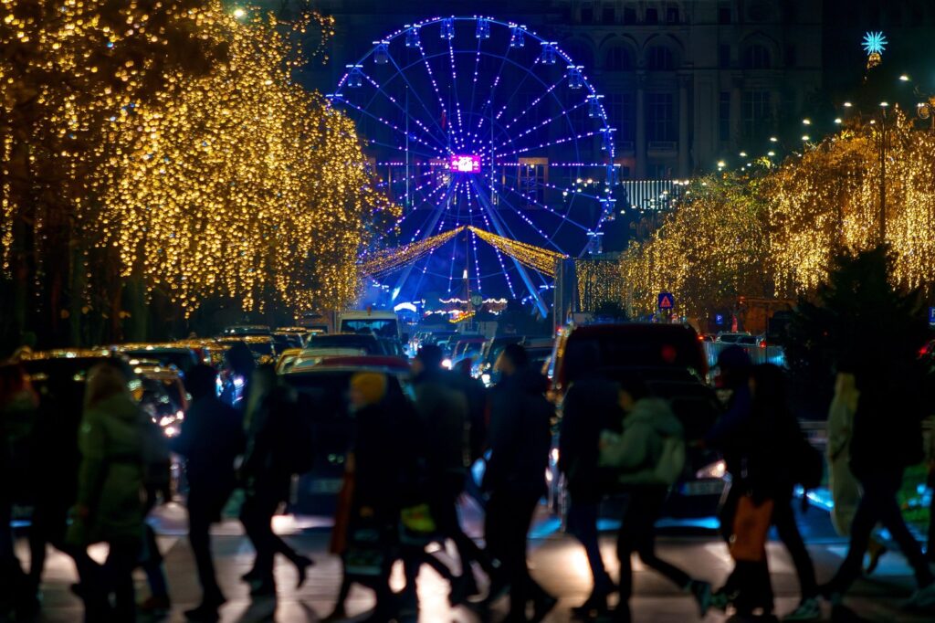 primaria-capitalei-anunta-cand-se-aprind-luminitele-de-sarbatori-in-bucuresti-–-hotnews.ro