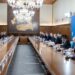 premierul-luca-niculescu,-dar-si-o-parte-din-ministri,-intalnire-cu-reprezentantii-consiliilor-judetene