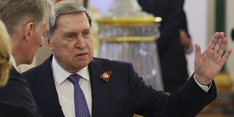 kremlinul-spune-ca-discuta-cu-sua-ridicarea-sanctiunilor-contra-marelui-fond-de-investitii-al-rusiei-–-hotnews.ro