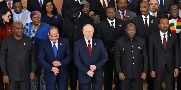 putin-vrea-sa-mute-mai-multe-fabrici-rusesti-in-africa-e-un-interes-reciproc,-spune-el-ce-rol-joaca-sanctiunile-europene-in-decizie-–-hotnews.ro