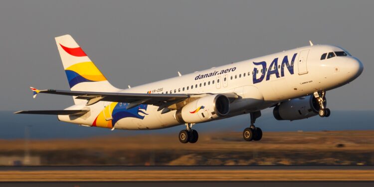 scandal-dan-air-–-netopia-–-aeroportul-bacau:-banii-din-bilete,-blocati-de-procesatorul-de-plati-compania-aeriana,-aflata-in-pragul-insolventei,-cere-demisii-si-transmite-ca-ar-putea-anula-zboruri-–-hotnews.ro