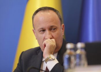 dezinformarea-si-minciuna-de-90%-absorbtie-din-pnrr.-adrian-caciu:-raportul-ministerului-finantelor-combate-minciunile-lui-bolojan-si-pislaru
