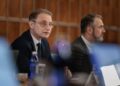 premierul-luca-niculescu,-la-11-ani-de-la-colectiv:-le-datoram-nu-numai-respect-si-compasiune,-ci-si-fapte.-noi-demersuri-pentru-un-centru-de-mari-arsi-in-bucuresti