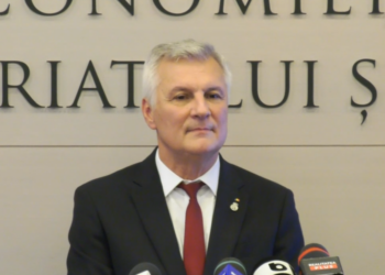 daniel-zamfir-a-gasit-in-minister-multi-„oameni-cu-renume-din-usr”,-beneficiari-de-indemnizatii-uriase-in-mai-multe-consilii-de-administratie