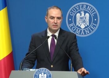 ministrul-finantelor,-alexandru-nazare,-spune-ca-rectificarea-bugetara-adoptata-astazi-de-guvernul-niculescu-mentine-ratingul-de-tara-in-afara-junk-si-deschide-calea-spre-o-posibila-iesire-din-zona-negativa